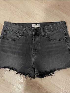 Madewell Washed Black Frayed Hem Jean Shorts